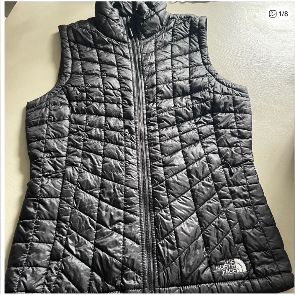 Authentic The North Face Women's Black Quilted Vest❄️❄️🥶🥶🥶